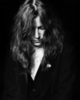 32_39pattismith.jpg